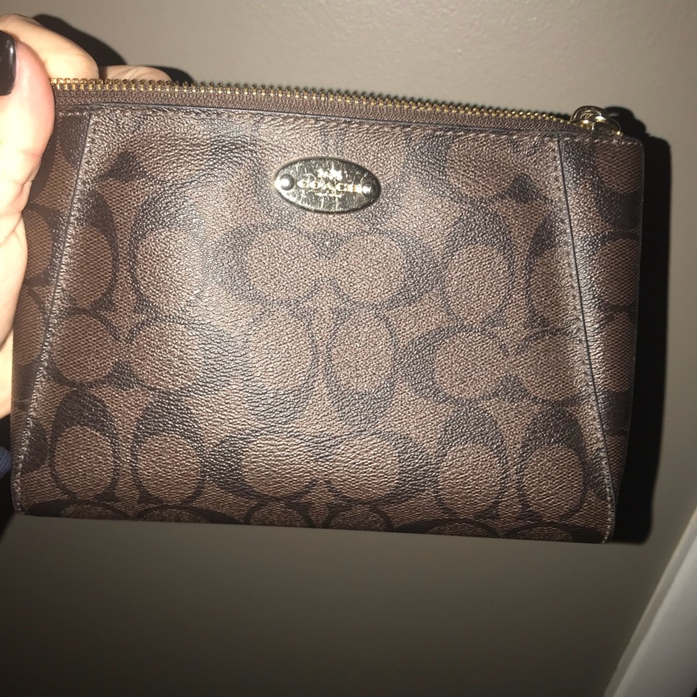 Coach pouch